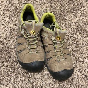 Hiking shoes